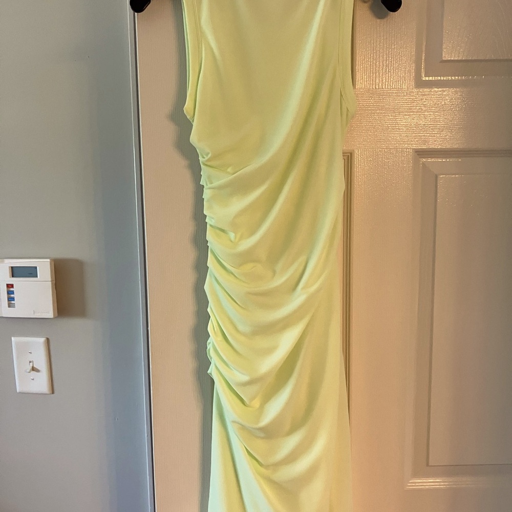 Lemon yellow-lined but light